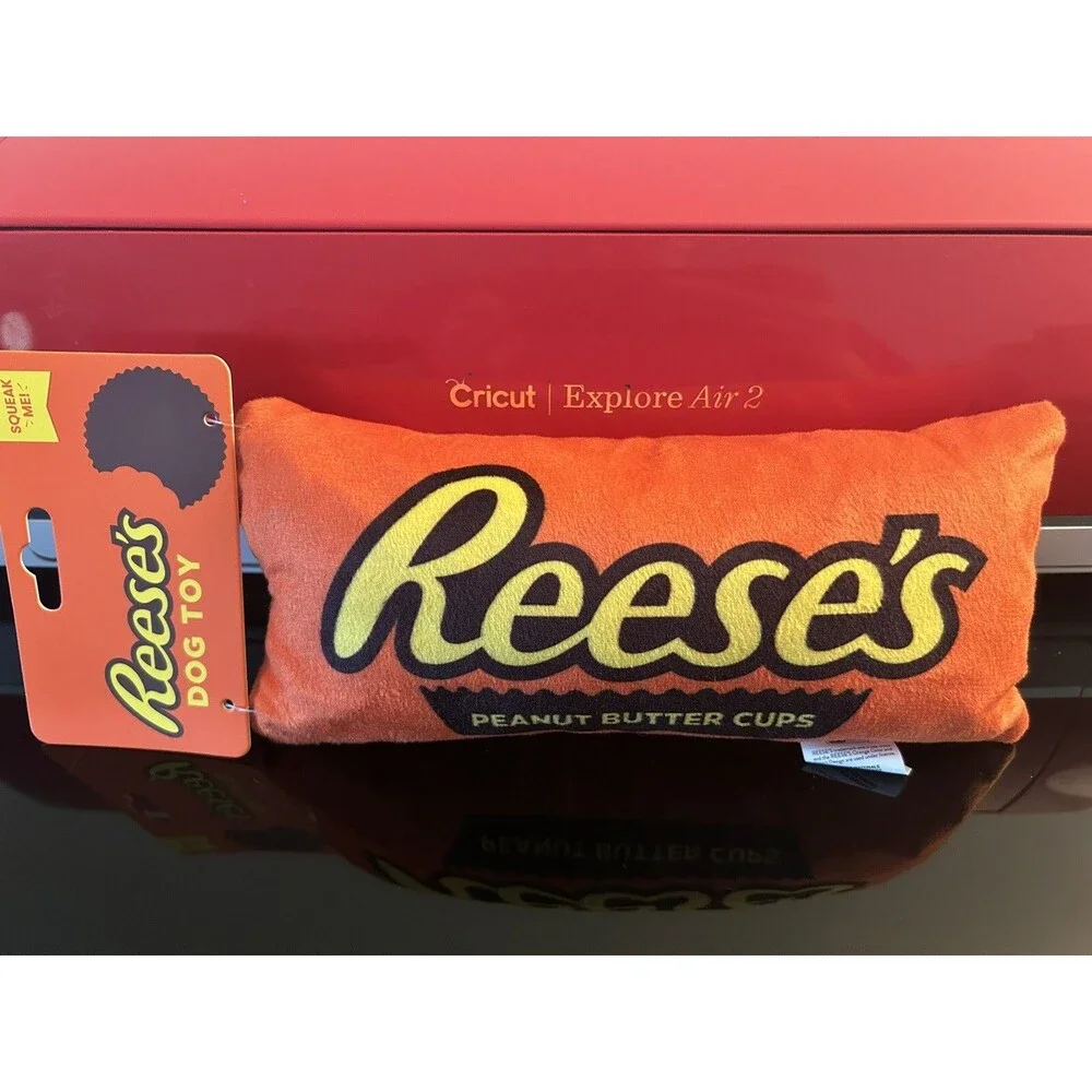 Reese's Peanut Butter Candy Themed Dog Crinkle Chew Toy Squeaker  NEW